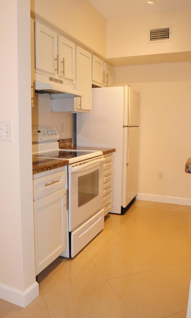 Photo - 11685 W Atlantic Blvd Unit 923