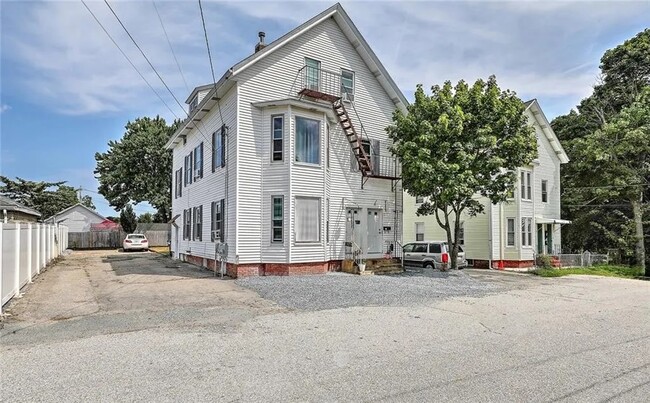 Photo - 8 Sanford Ave Unit #3