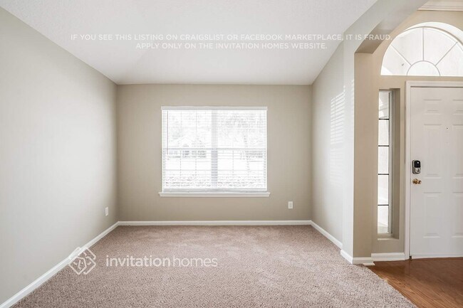 632 W Johns Crk Pkwy