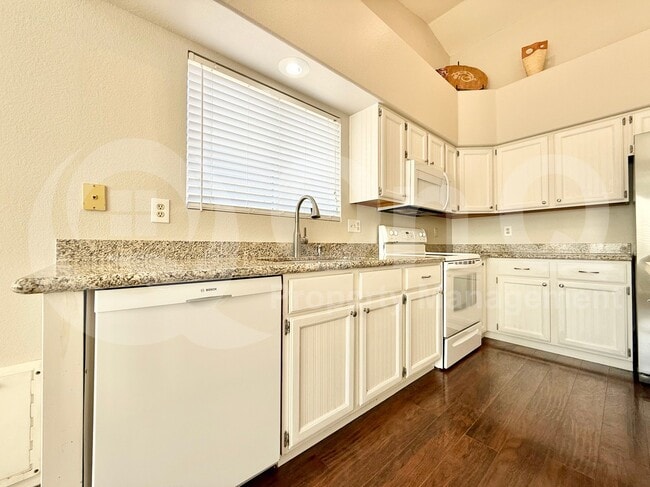 Photo - 1822 1822 South 39th St
