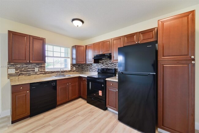 Photo - 5420 NE 22nd Terrace Unit 18