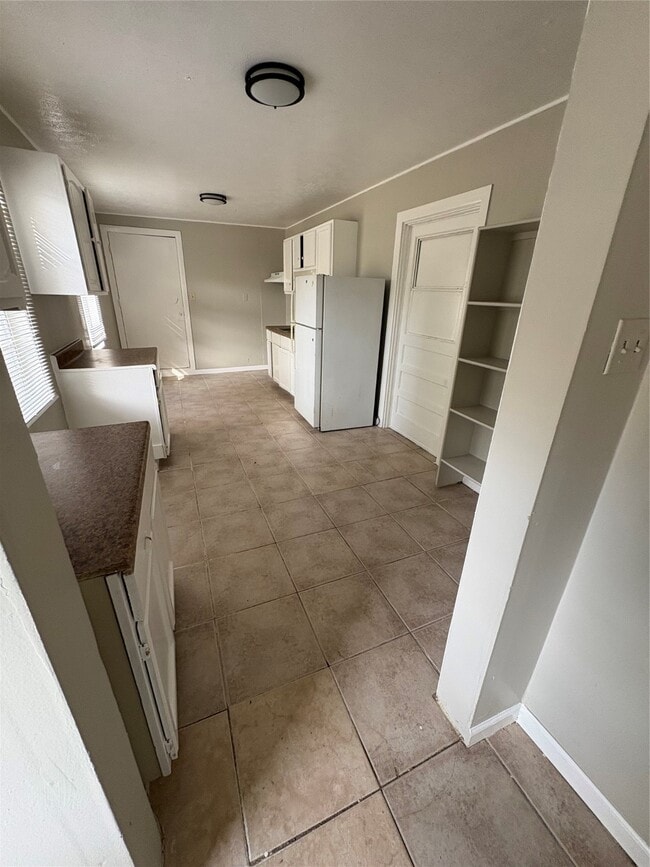 Photo - 905 St Lawrence River Rd