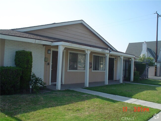 Building Photo - 13119 Cypress St Rental