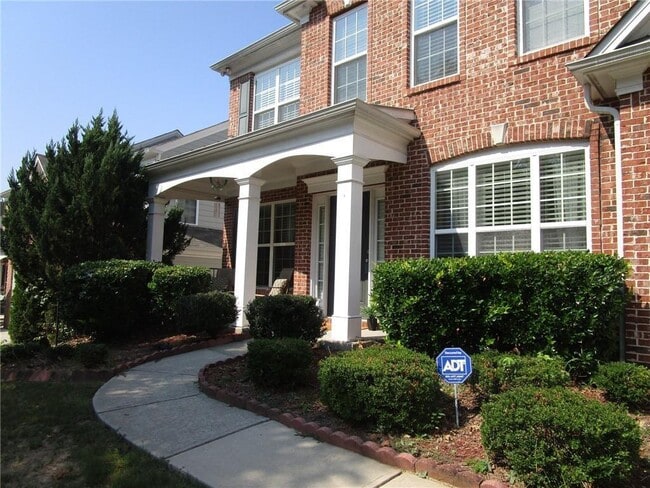 Building Photo - 2272 Young America Dr NE Rental