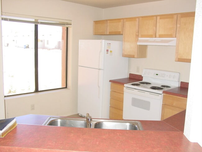 Photo - 2BR/1BA/2GA, 1200 sq.ft. rental in Sierra Vista, AZ