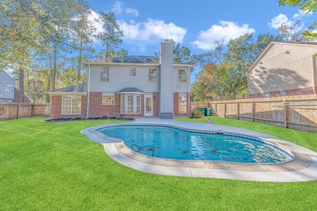 Photo - 14 Hawkseye Pl