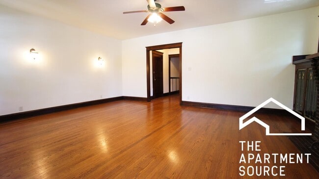 Photo - 2825 W Logan Blvd Unit 1