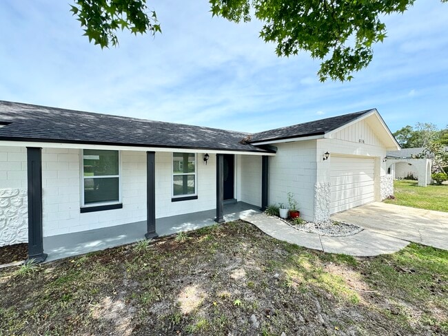 6116 Shakespeare Dr