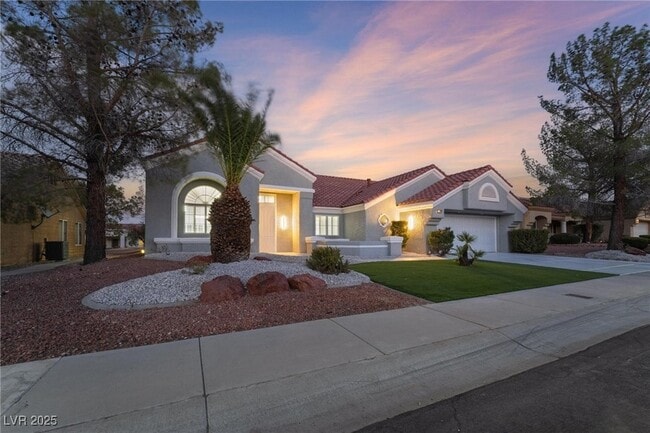 Photo - 2528 Sunup Dr