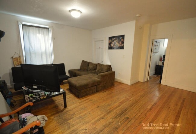 Photo - 21 Pratt St Unit 2