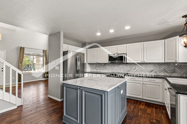 Photo - Spacious Home with gorgeous kitchen and central AC!