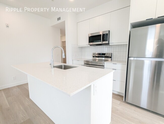 Photo - FANTASTIC 2 BEDS/2 BATHS CONDO Unit 1202