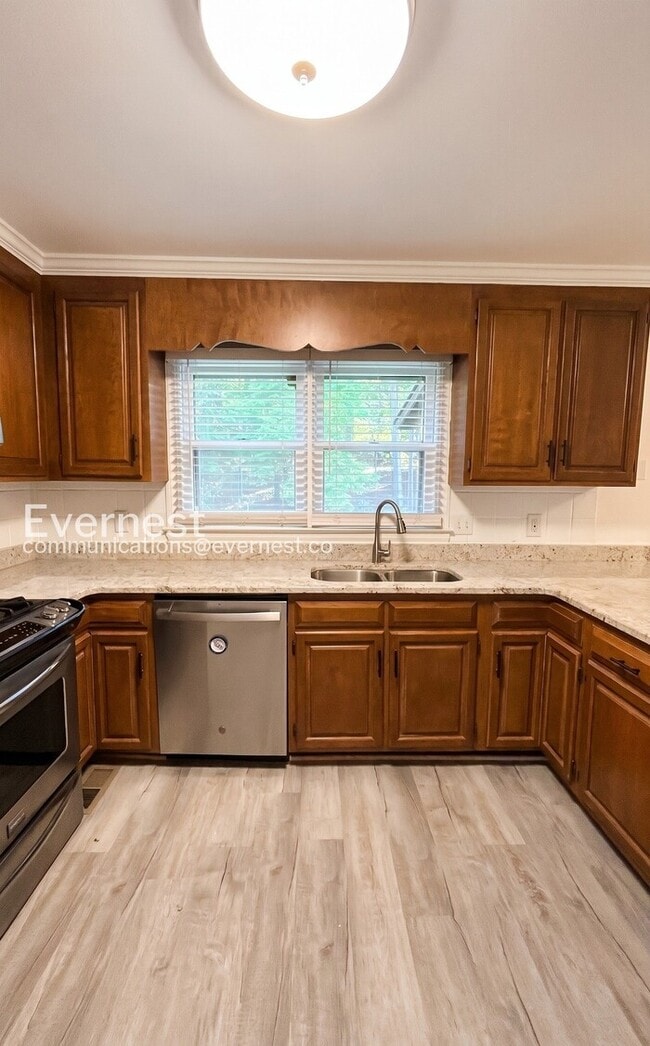 5105 Tower Rd