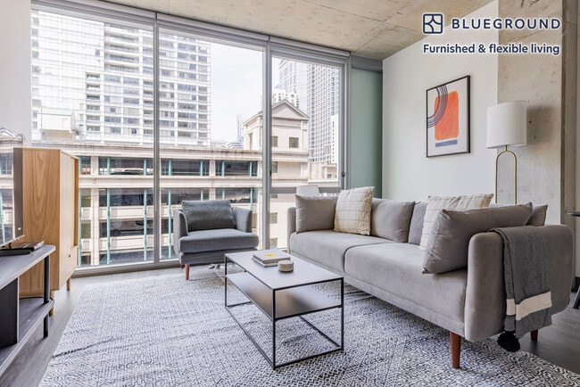 Building Photo - 60 E Randolph St Rental