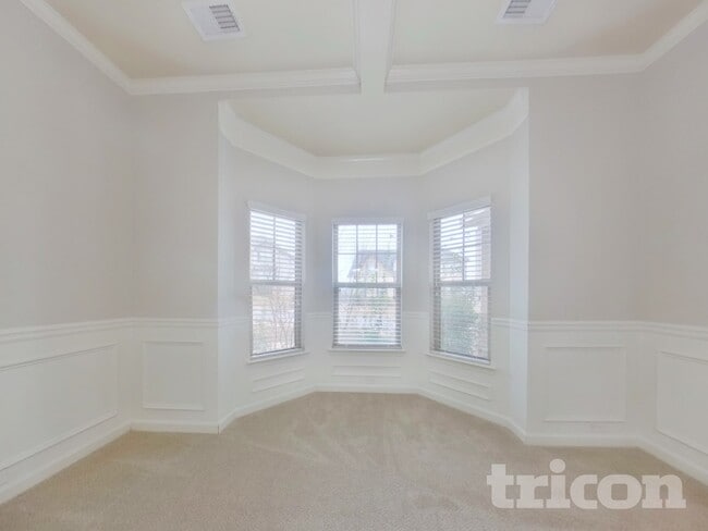 Photo - 20 Silver Peak Dr