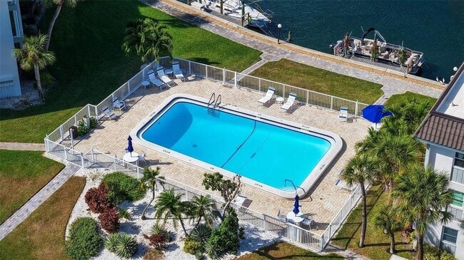 Photo - 4330 Falmouth Dr