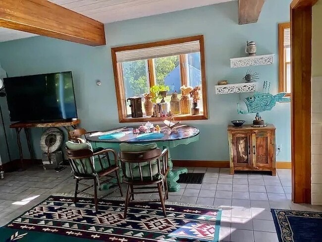 Photo - 1296 Drift Rd