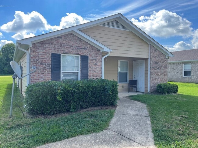 Building Photo - uTown - Your Perfect Rental Community! Unit 71