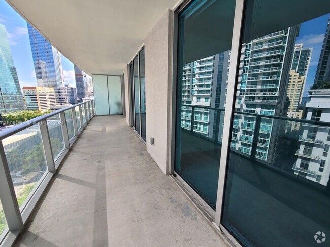 Building Photo - 1100 S Miami Ave Unit 1211 Rental