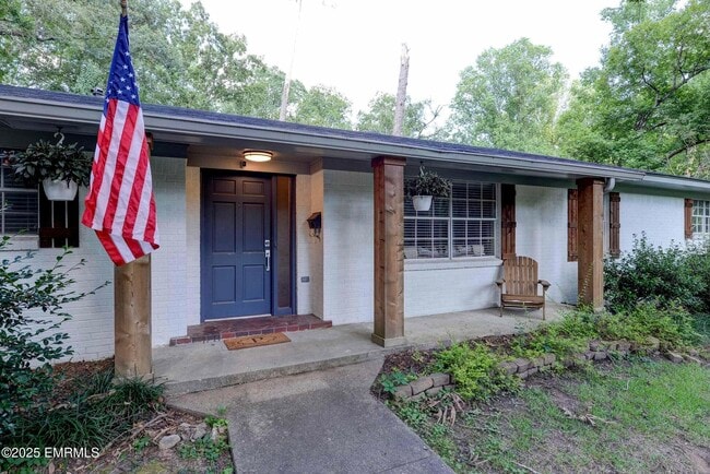 Photo - 108 Frances Ave