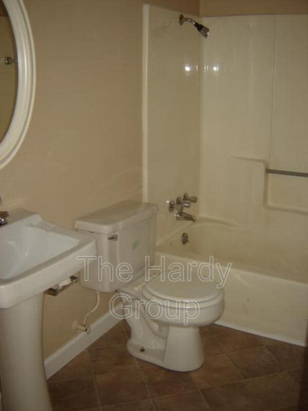 Photo - 310 Spring St Unit Apt 15