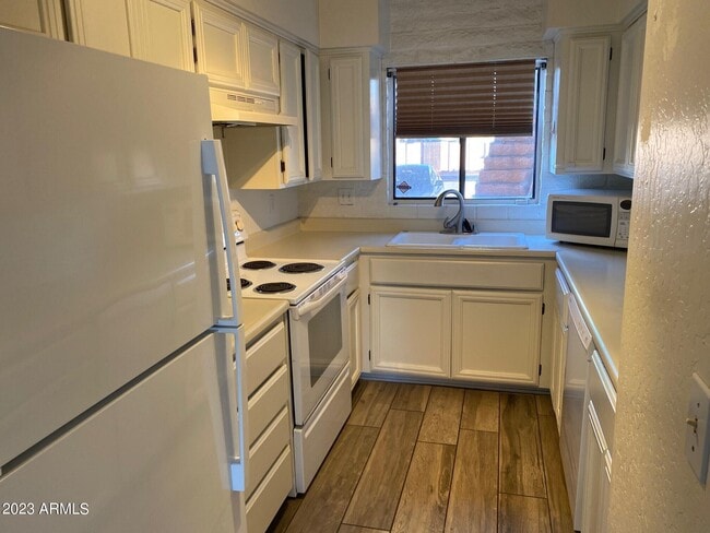 Photo - 4437 E Hubbell St