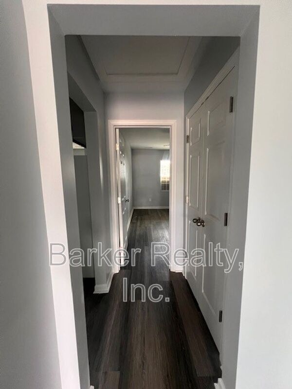 Photo - 1602-A Pender Street