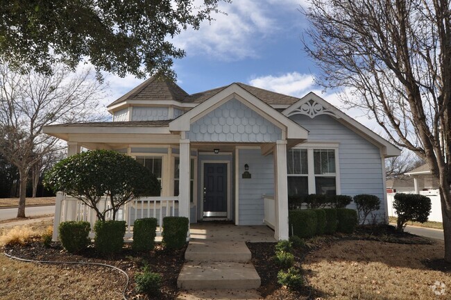 Building Photo - Adorable 3-2-2 in Aubrey! Rental