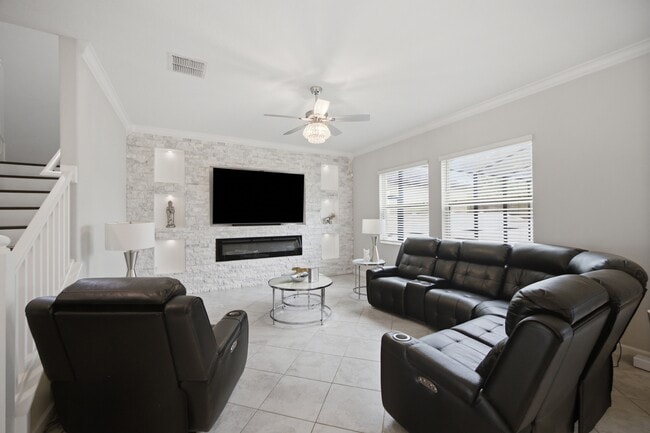 Photo - Sunburst Marble Rd 14119-LEASE ONLY