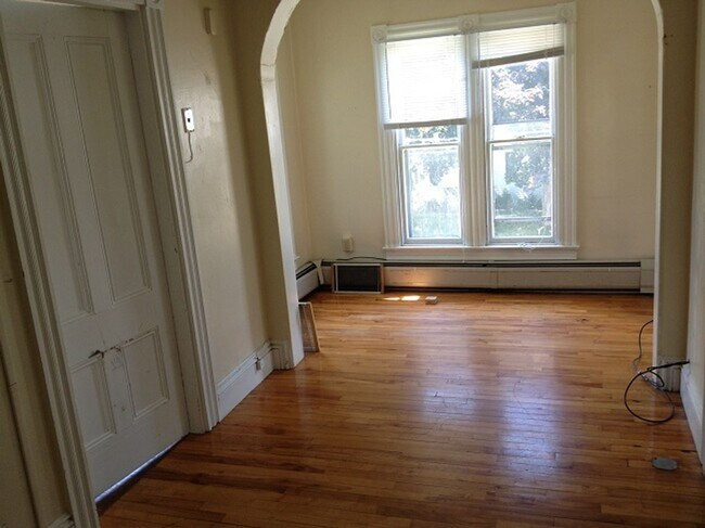 Photo - 15 Pond St Unit B