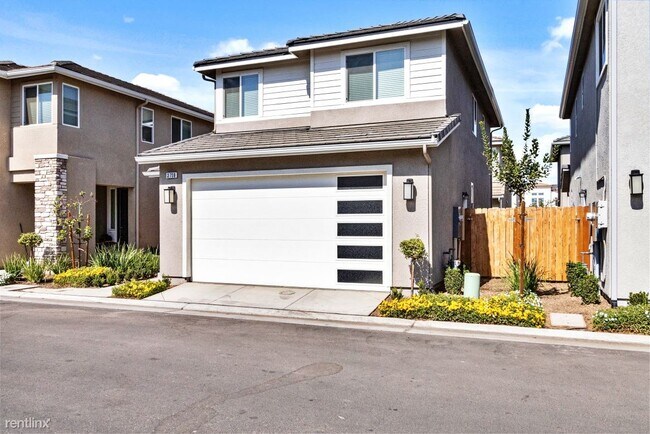 Photo - 3 br, 2.5 bath House - 3759 Highpark Way