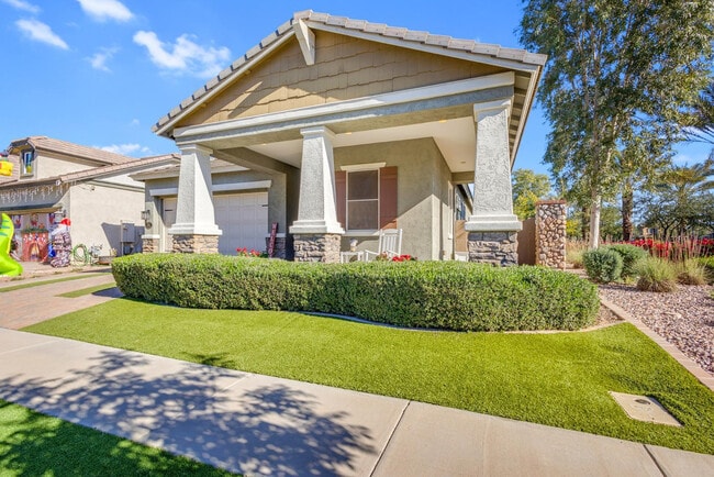 Photo - 2555 S Benton