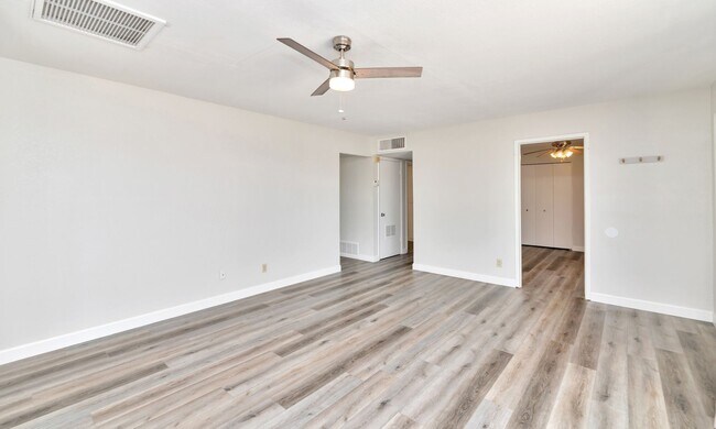 Photo - 8444 E Plaza Ave