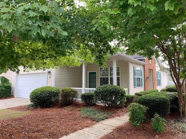 Photo - 320 Harmony Ct