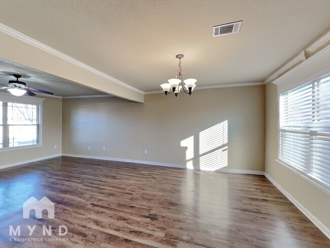 Photo - 3 Dunwood Dr