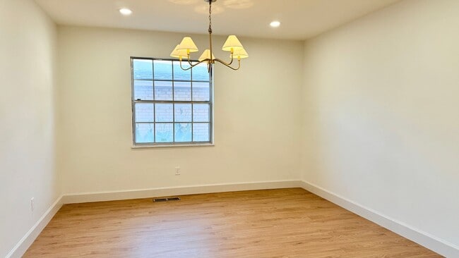Photo - Fully Remodeled Home Near Penn and NW Expr...