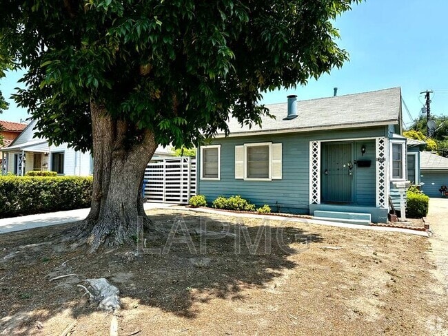 Building Photo - 6202 N Muscatel Ave Rental