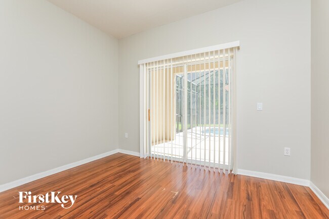 Photo - 4670 Cumbrian Lakes Dr