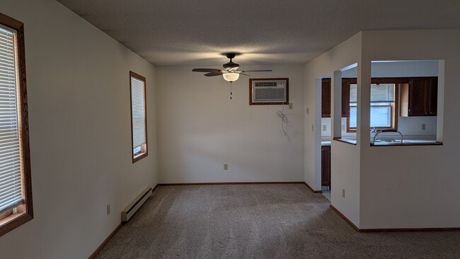 Dining - 2222 2nd St SW Unit 2222