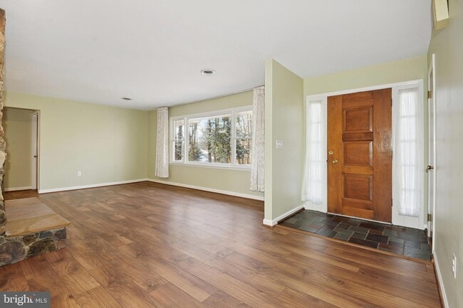 Photo - 10624 Marbury Rd