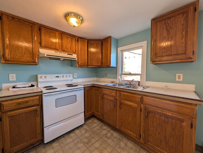 Photo - 3 Market St Unit #2