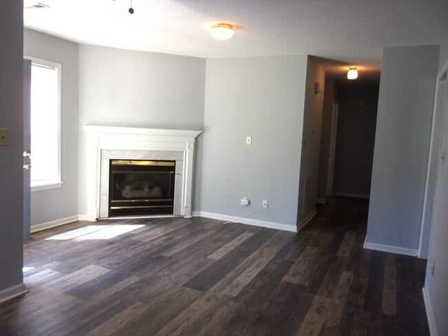 Photo - Ground Floor 2 Bedroom 2 Bath Condo in Farmington Hills Unidad 1067