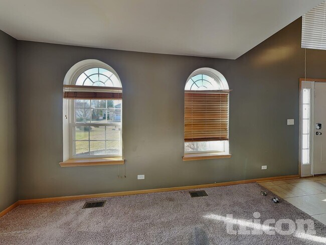 Photo - 244 Paradise Pkwy