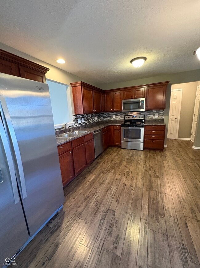 Photo - 5318 Wood Hollow Dr