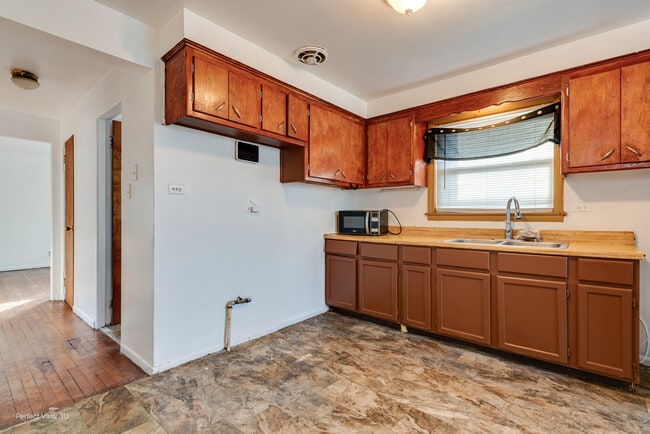 Photo - 2130 W 71st Pl