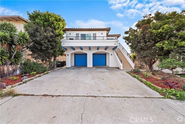 Building Photo - 211 Avenida Miramar Unit A Rental