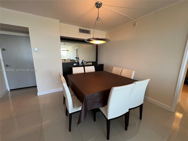 Photo - 3731 N Country Club Dr Unit 1424