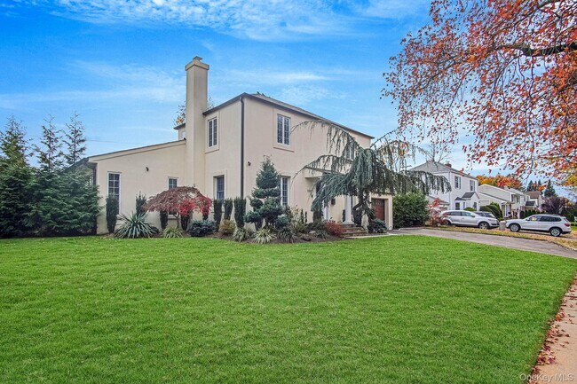 Photo - 150 Meadow St