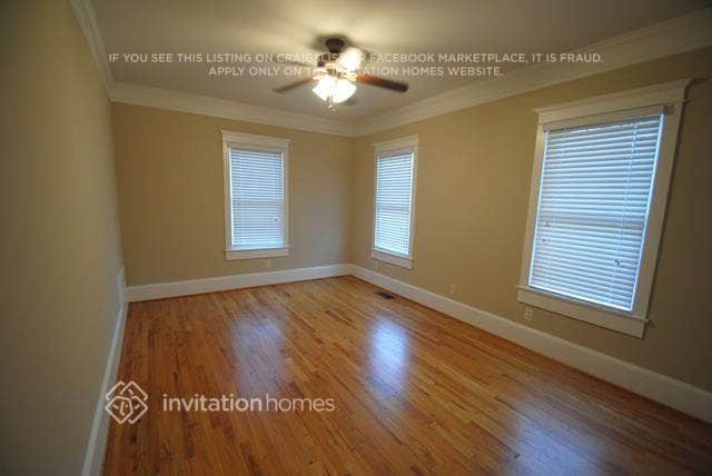 Photo - 2170 Memorial Dr SE