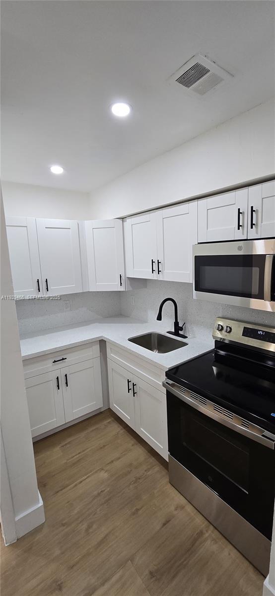 Photo - 417 NW 2nd Ave Unidad 00